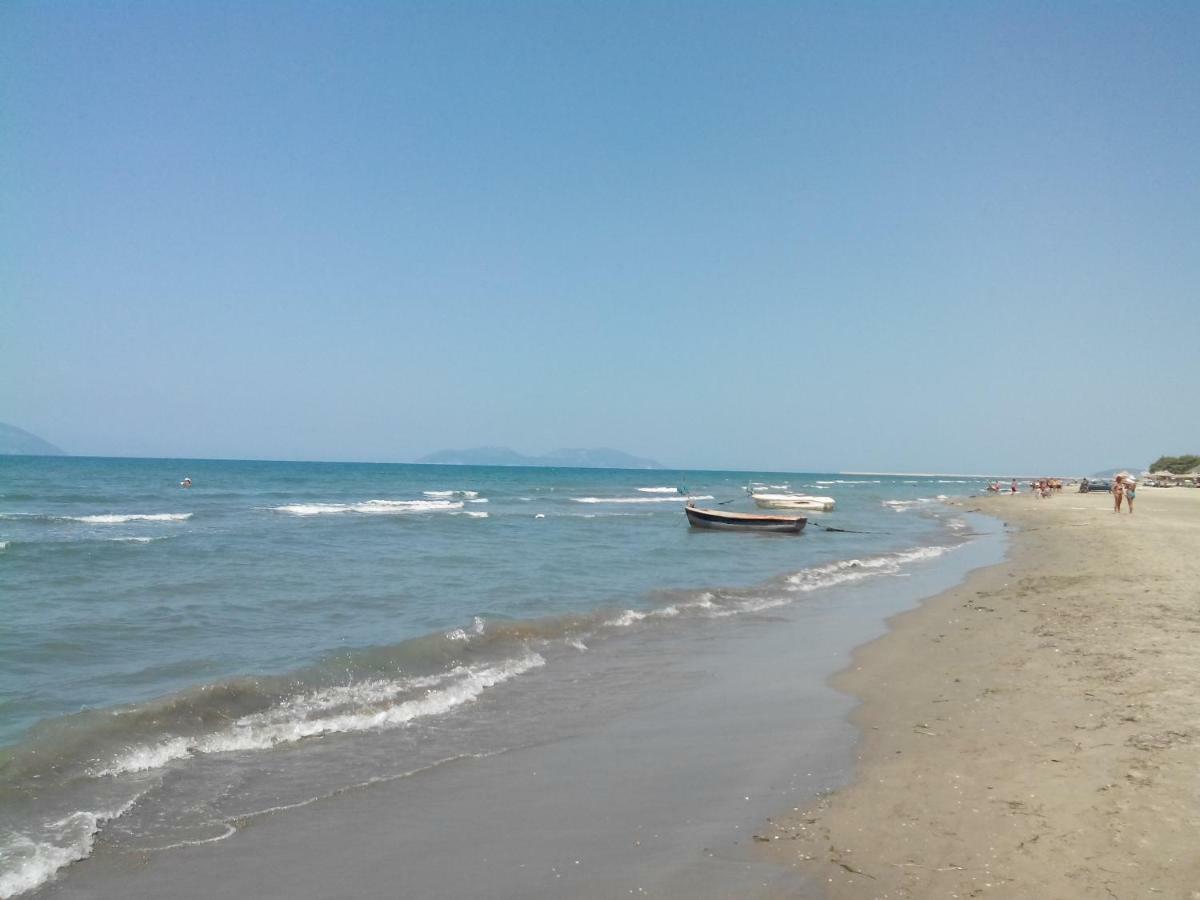 Rass' Apartment Vlorë 外观 照片